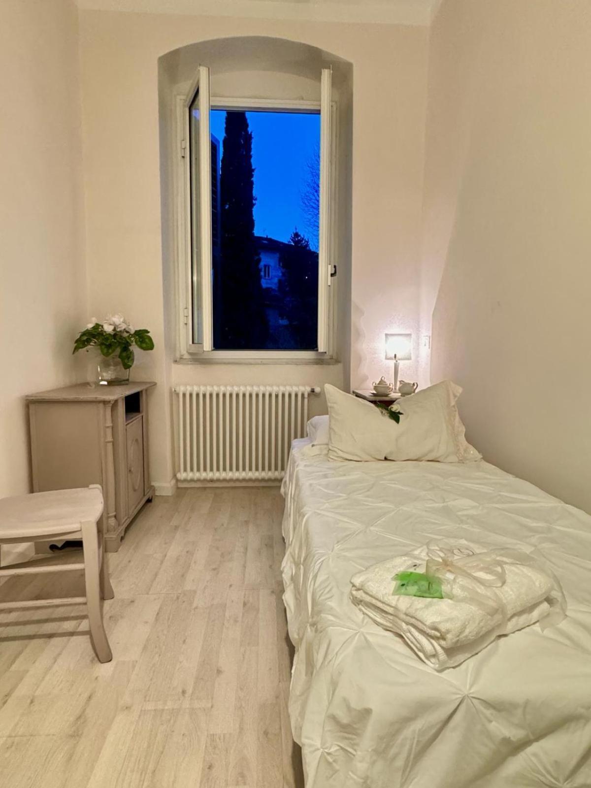 Chez Amelie Apartment La Spezia Bagian luar foto