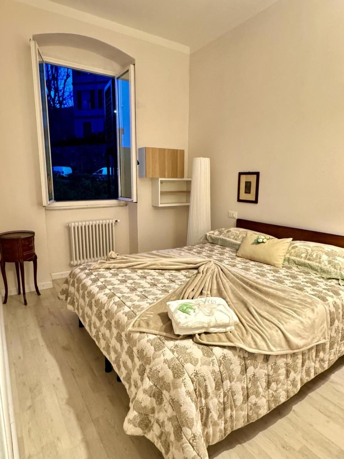 Chez Amelie Apartment La Spezia Bagian luar foto